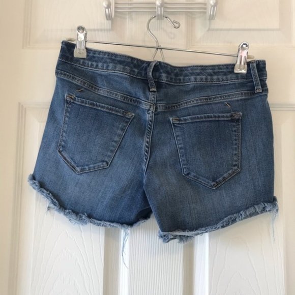 Mossimo Mid Rise Denim Shorts - Picture 4 of 4